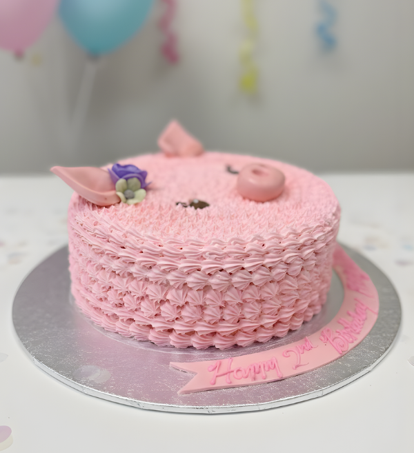 Pretty Pink Piggy Cream Cake